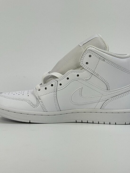 Air Jordan 1 Mid \'Triple White\' 554724-136 Multi Size main image 8